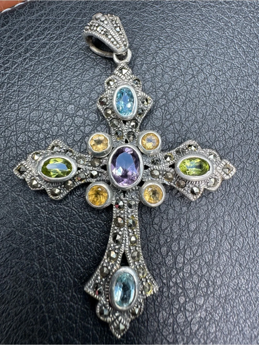 Sterling silver cross pendant with real stones - Picture 1 of 4